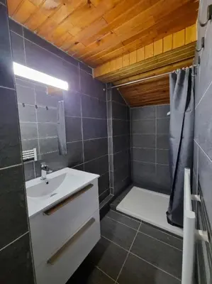 Salle de bains dans l'établissement GRANDE CASSE