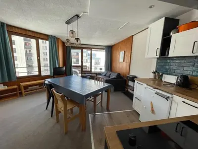 Cuisine ou kitchenette dans l'établissement Appartement Confort · Grand 2 Pièces · Proche Pistes · Balcon Sud-Est · 6 Pers · Val Claret - FR-1-502-559
