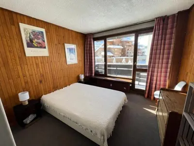 Un ou plusieurs lits dans un hébergement de l'établissement Résidence Moutieres B1 - Appartement spacieux · Proche des pistes · Balcon MAE-3591