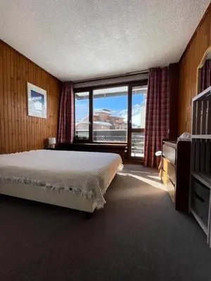 Un ou plusieurs lits dans un hébergement de l'établissement Résidence Moutieres B1 - Appartement spacieux · Proche des pistes · Balcon MAE-3591
