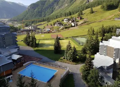 Vue générale sur la montagne ou vue sur la montagne depuis l'appartement