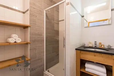 Salle de bains dans l'établissement Résidence Santa Terra