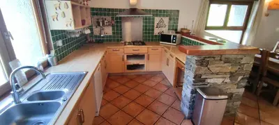 Cuisine ou kitchenette dans l'établissement Tony gîte chelou