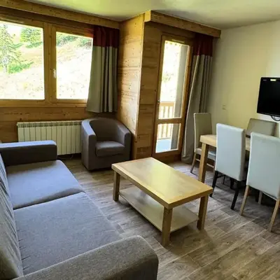 Résidence Le Centaure - Appartement agréable · Ski aux pieds MAE-0601