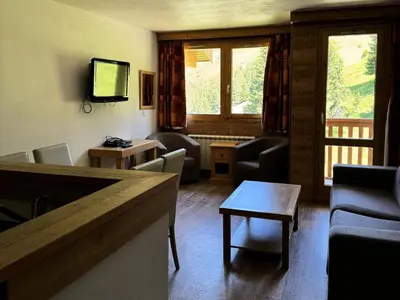 Coin salon dans l'établissement Résidence Le Centaure - Appartement fonctionnel · Résidence avec accès direct aux pistes MAE-0641