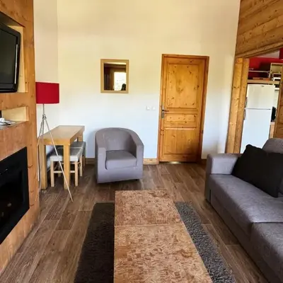 Résidence Le Centaure - Bel appartement avec grand séjour · Résidence ski aux pieds · Exposition sud ouest MAE-0671