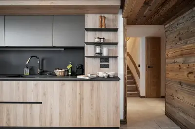 Cuisine ou kitchenette dans l'établissement Chalet Hôtel Quartz
