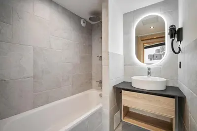 Salle de bains dans l'établissement Chalet Hôtel Quartz