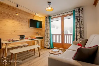 Coin salon dans l'établissement Le Balcon de la Parrachée