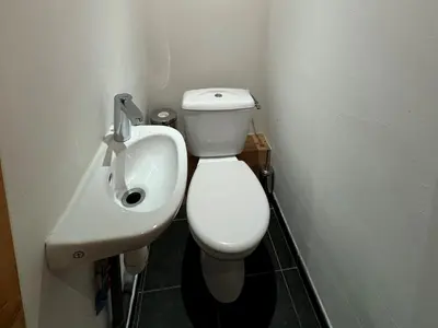 Salle de bains dans l'établissement Studio fonctionnel 2 pers · Ski aux pieds · Vue pistes - FR-1-181-2822