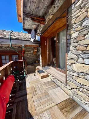 Balcon ou terrasse dans l'établissement Appartement cosy, spacieux & moderne - 95m2