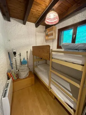 Un ou plusieurs lits dans un hébergement de l'établissement T4 Champagny, terrasse au calme