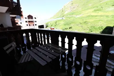Vue générale sur la montagne ou vue sur la montagne depuis l'appartement
