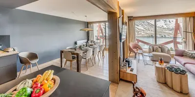 Coin salon dans l'établissement Résidence Phoenix - 5 Pièces pour 9 Personnes MAE-7991