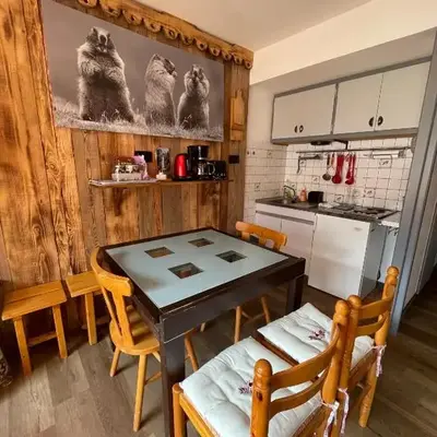 Appartement 4 à 6 P proche télécabine et centre