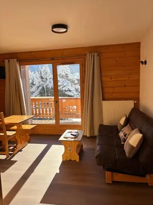 Coin salon dans l'établissement Montana 1
