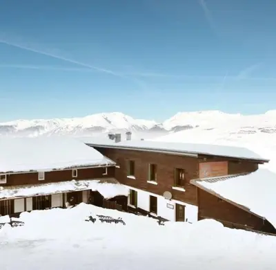 L'établissement Peisey Vallandry, L'appartement au pied des pistes en hiver