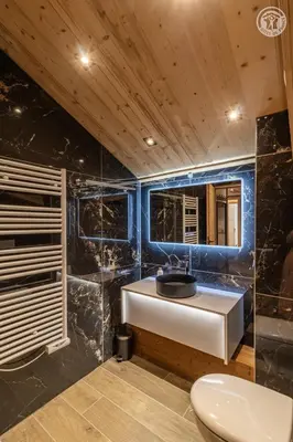 Salle de bains dans l'établissement 200 m des télécabines, Cheminée & Cosy