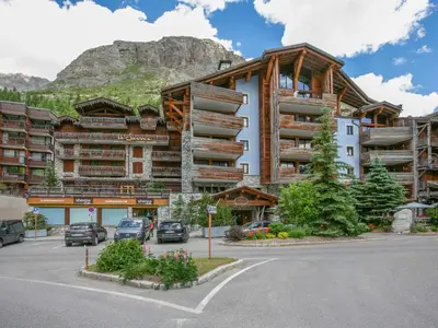 Vue générale sur la montagne ou vue sur la montagne depuis l'appartement