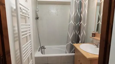 Salle de bains dans l'établissement Les rives de l'Arc - Termignon