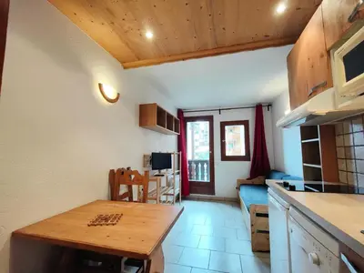 Cuisine ou kitchenette dans l'établissement Chalet Club Iv - Blanchot - Studio · Proches des pistes et commerces · Balcon MAE-8751