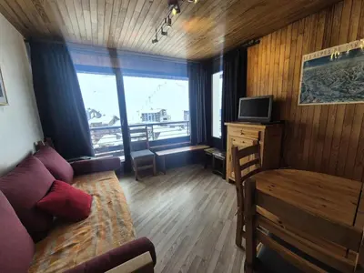 Télévision ou salle de divertissement dans l'établissement Résidence Tufs - Appartement fonctionnel·Proches des pistes et des MAE-2071