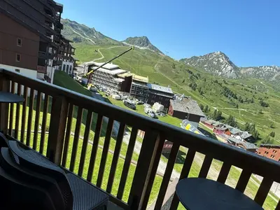 Vue générale sur la montagne ou vue sur la montagne depuis l'appartement