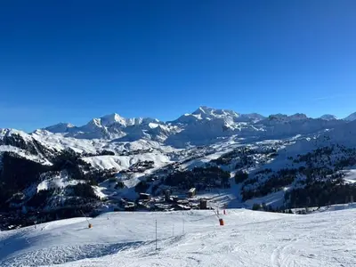 Plan de l'établissement T2 pour 5 personnes, skis aux pieds - L'ecrin des alpages Belle Plagne