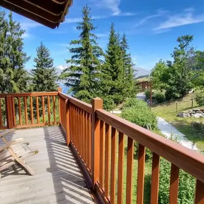 Duplex Luxueux 200m2 Niché sur les Pistes - Paradis Lodge pour 14 Personnes