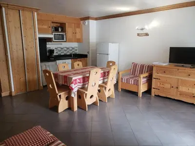 Cuisine ou kitchenette dans l'établissement Critérium 01