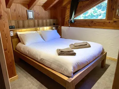 Un ou plusieurs lits dans un hébergement de l'établissement Chalet Blanchot (6-9 pers.) 