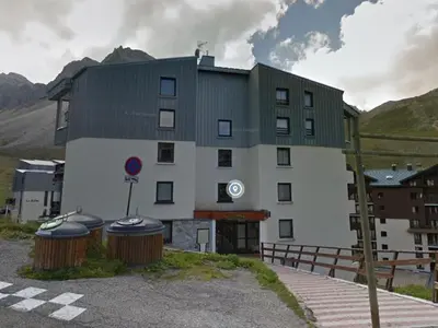 Vue générale sur la montagne ou vue sur la montagne depuis l'appartement