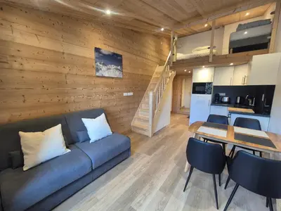 Cuisine ou kitchenette dans l'établissement Studio rénové avec mezzanine et wifi, au pied des pistes avec balcon - FR-1-502-582