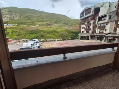 Vue générale sur la montagne ou vue sur la montagne depuis l'appartement