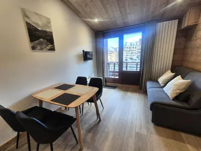 Coin salon dans l'établissement Résidence Curling B Tour - Studio rénové · Pieds des pistes · Balcon MAE-8151