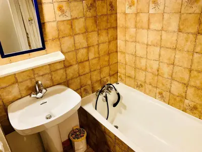 Salle de bains dans l'établissement Résidence Val Coeur Bat A - Appartement 2 pièces 4 personnes agréablement situé à Val d'Isère à 350m du centre du village et à 300m des pistes MAE-3284