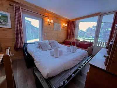 Un ou plusieurs lits dans un hébergement de l'établissement Appart 2 pièces idéal à Tignes, 5 pers, proche pistes et commodités - FR-1-641-101