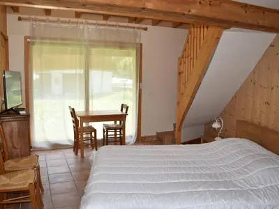 Un ou plusieurs lits dans un hébergement de l'établissement Chalet chaleureux 6 pers proche centre, Pralognan - FR-1-464-234