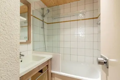 Salle de bains dans l'établissement Résidence Agate - Résidence AGATE N°19 MAE-5221