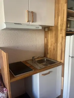 Cuisine ou kitchenette dans l'établissement Tignes - Studio rénové pour 3 personnes