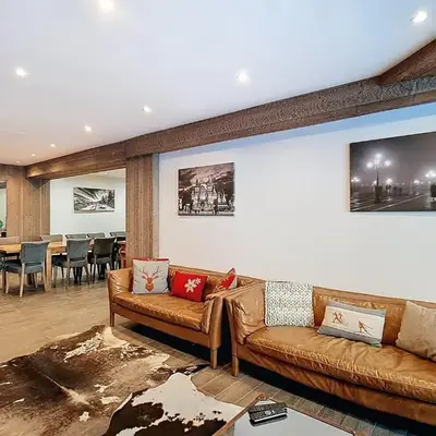 Appartement Rénové Centre Val d'Isère - 6 Pièces