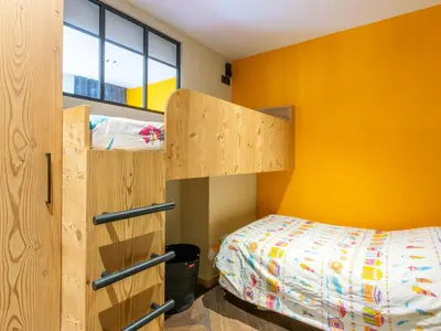 Un ou plusieurs lits dans un hébergement de l'établissement Appartement rénové avec wifi et animaux acceptés au cœur de Val-d'Isère - FR-1-694-366