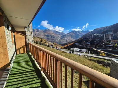 Vue générale sur la montagne ou vue sur la montagne depuis l'appartement