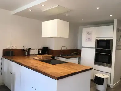 Cuisine ou kitchenette dans l'établissement Résidence Aiguille Des Glaciers - Spacieux appartement 4 pièces 8 personnes MAE-4604