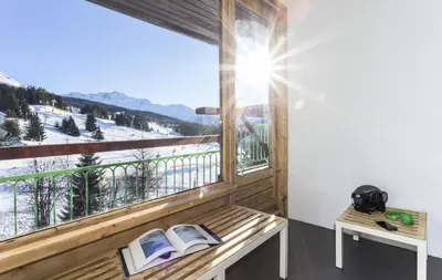 Vue générale sur la montagne ou vue sur la montagne depuis l'appartement