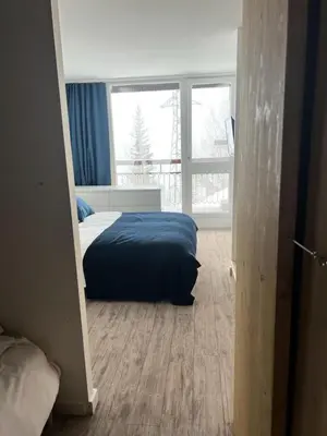 Un ou plusieurs lits dans un hébergement de l'établissement Résidence Varet 2 - Appartement rénové 3 pièces 7 personnes MAE-4774
