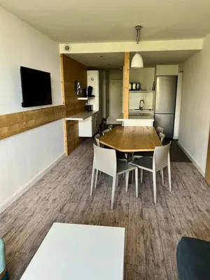 Cuisine ou kitchenette dans l'établissement Résidence Varet 2 - Appartement rénové 3 pièces 7 personnes MAE-4774