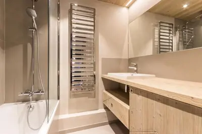 Salle de bains dans l'établissement Résidence Nova 2 - Appartement 2 pièces 6 personnes proche des pistes MAE-4824