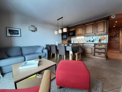 Cuisine ou kitchenette dans l'établissement Résidence Saint Bernard - Appartement de standing 3 pièces 6 personnes MAE-4844