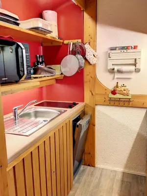 Cuisine ou kitchenette dans l'établissement Résidence Armoise - Deux pièces 6 personnes centre station MAE-4854